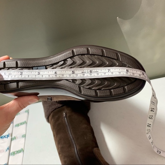 Sperry Womens Suede Shearling tall Winter boots size 6.5/7? brown wedge tassel - Picture 8 of 9